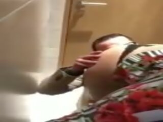 Indiane zyrë vajzë fucked me shefi në zyrë washroom