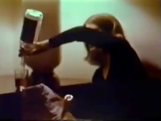 Dospívající utéct 1975: volný xczech špinavý film mov 14