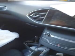 Schritt mutter gefickt durch leggings während essen im die auto